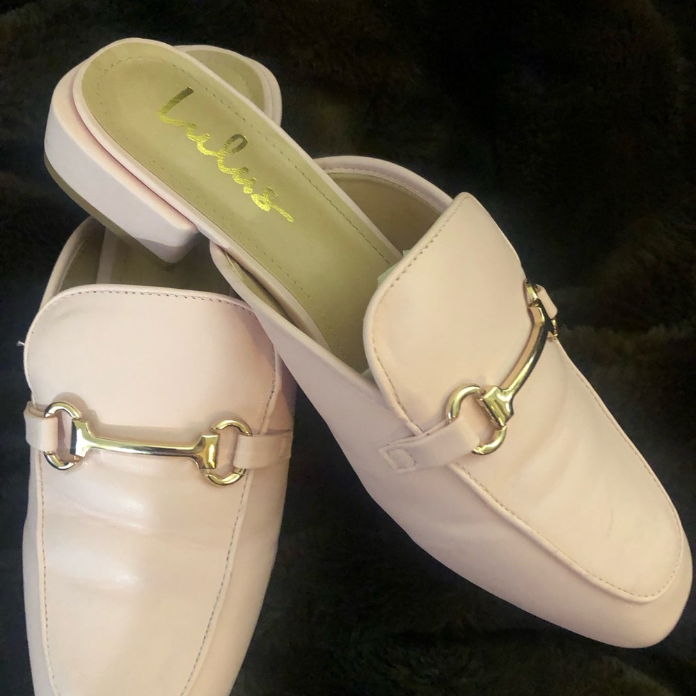Lulu’s soft pink mules, gently worn, size 10, beautiful pink color, comfortable - Picture 2 of 8